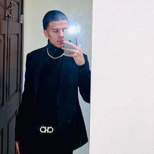 Meet your Posher, Diego fuentes